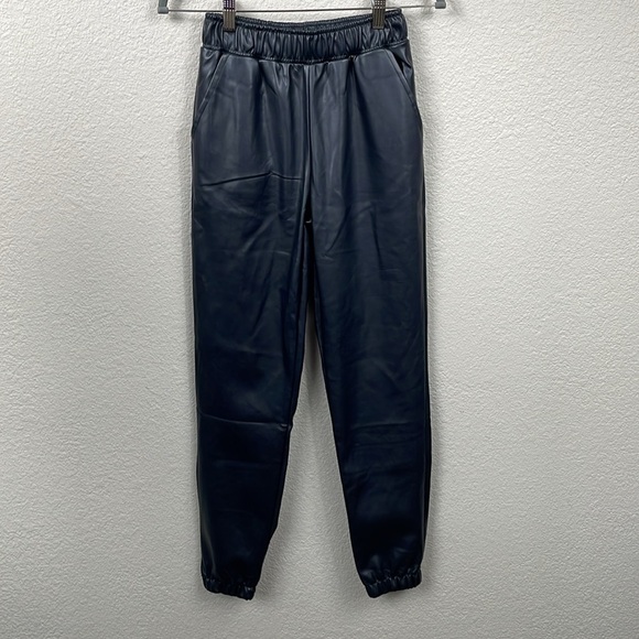 New WeWoreWhat Vegan Leather Jogger Pants Pull On Black Sz XS - Picture 3 of 13